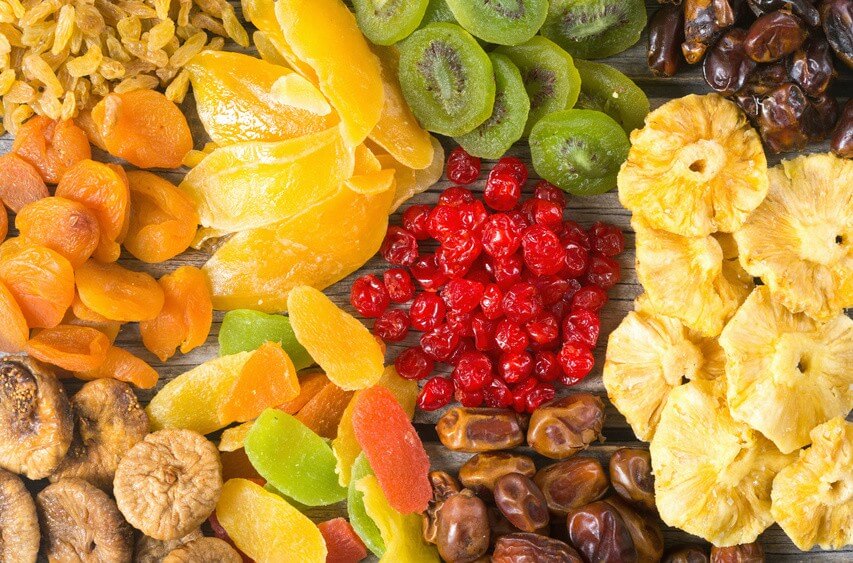 Comment préparer un goûter sain avec les fruits déshydratés